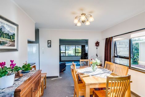 Photo of property in 1 Cardiff Place, Tamatea, Napier, 4112