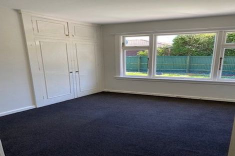 Photo of property in 42 Grimseys Road, Redwood, Christchurch, 8051