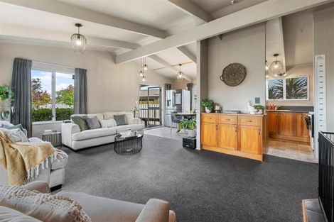 Photo of property in 22 Chapman Place, Fairy Springs, Rotorua, 3015