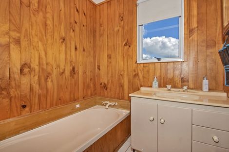 Photo of property in 10 Panorama Drive, Parahaki, Whangarei, 0112
