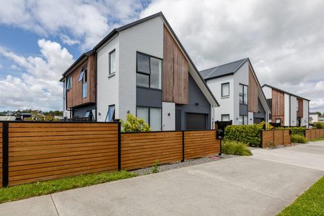 Photo of property in 66 Podgora Avenue, Huapai, Kumeu, 0810