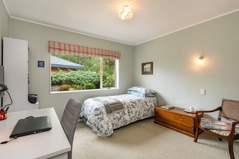 Photo of property in 116 Oxford Street, Tawa, Wellington, 5028