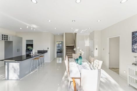 Photo of property in 7 Andy Crescent, Flat Bush, Auckland, 2016