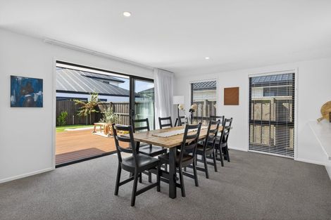 Photo of property in 32 Merrin Street, Avonhead, Christchurch, 8042