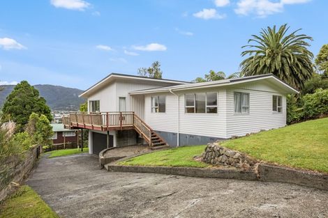 Photo of property in 53 Wright Street, Wainuiomata, Lower Hutt, 5014