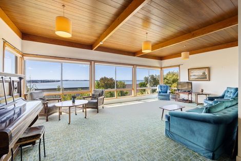 Photo of property in 9 Seamount Terrace, Mount Pleasant, Christchurch, 8081