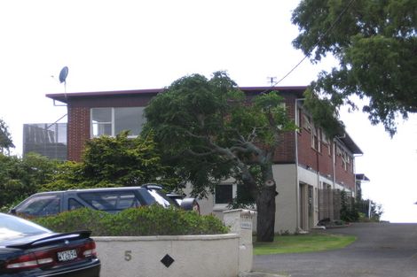 Photo of property in 5/5 Braemar Road, Castor Bay, Auckland, 0620