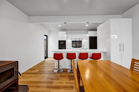 Photo of property in 70a Argyle Street, Hawera, 4610