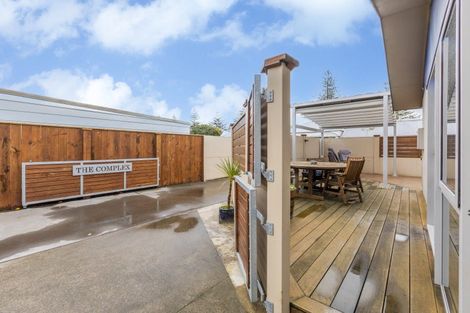 Photo of property in 1/87 Waghorne Street, Ahuriri, Napier, 4110