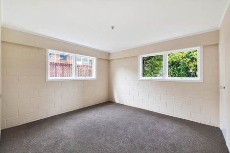 Photo of property in 25 Poinsettia Place, Henderson, Auckland, 0610