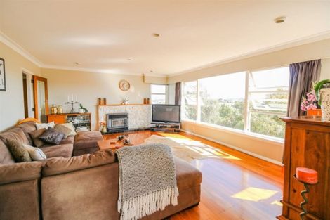 Photo of property in 23 Wairere Road, Bastia Hill, Whanganui, 4500