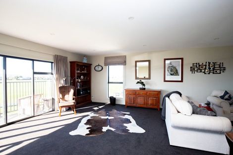 Photo of property in 3 Mcquarrie Place, Ngatea, 3503