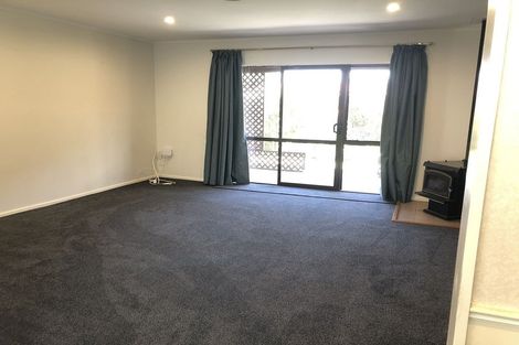 Photo of property in 39 Seadown Crescent, Amberley, 7410