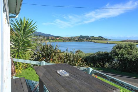 Photo of property in 26 Wainui Road, Raglan, 3225