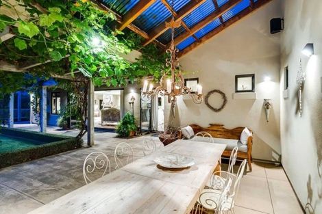 Photo of property in 99 Kent Terrace, Taradale, Napier, 4112