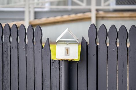 Photo of property in 1 Augustus Earle Place, Pukehangi, Rotorua, 3015