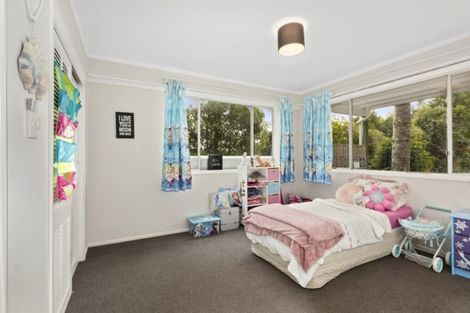 Photo of property in 140a Kamahi Street, Stokes Valley, Lower Hutt, 5019