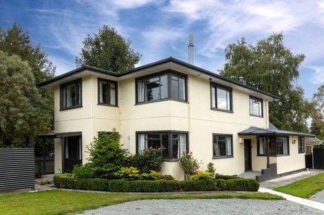 Photo of property in 128 Talbot Street, Geraldine, 7930