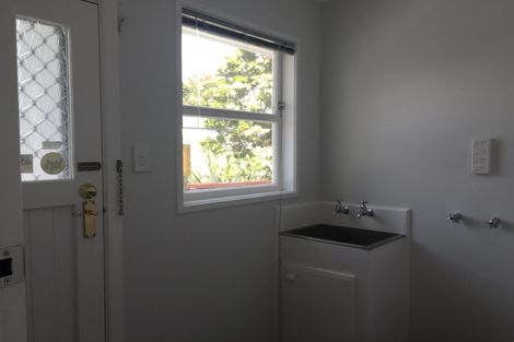 Photo of property in 6 Moehau Grove, Trentham, Upper Hutt, 5018