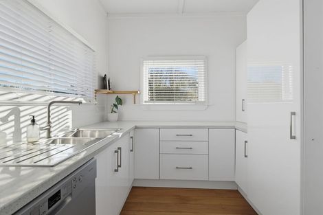 Photo of property in 23 Porritt Place, Waipukurau, 4200
