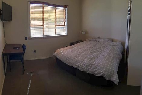 Photo of property in 84 Molyneux Avenue, Cromwell, 9310