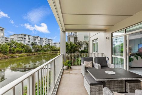 Photo of property in 19 Parkside Drive, Orewa, 0931