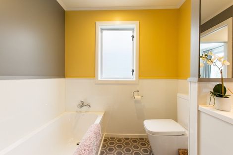 Photo of property in 16 York Street, Dannevirke, 4930