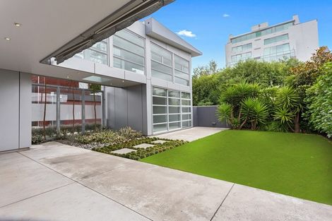 Photo of property in 6 Millbank Lane, Merivale, Christchurch, 8014