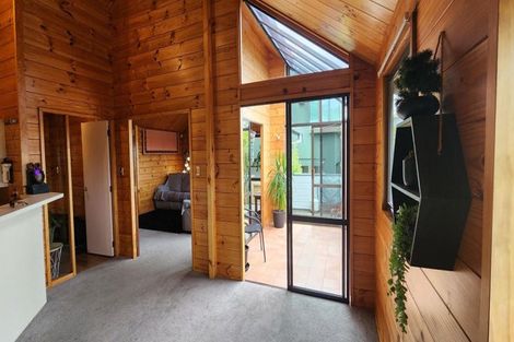 Photo of property in 2/32 Aotea Terrace, Huntsbury, Christchurch, 8022