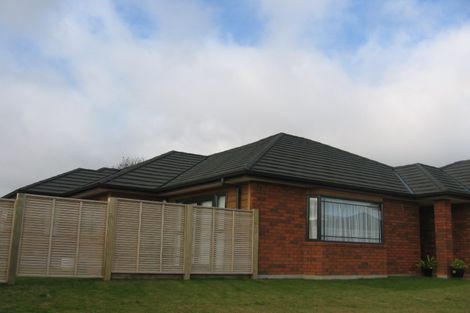 Photo of property in 29 Moana Grove, Waiwhetu, Lower Hutt, 5010