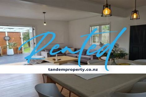 Photo of property in 911a Whangaparaoa Road, Manly, Whangaparaoa, 0930