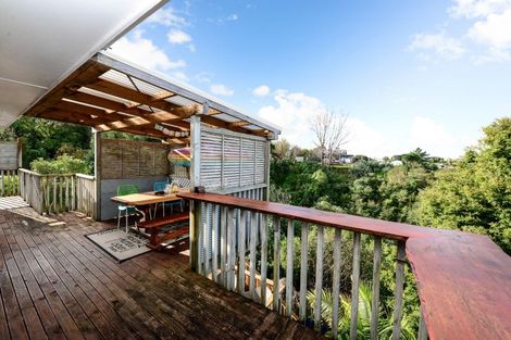 Photo of property in 2 Point Street, Raglan, 3225