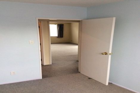 Photo of property in 2 Farm Lane, Parklands, Christchurch, 8083