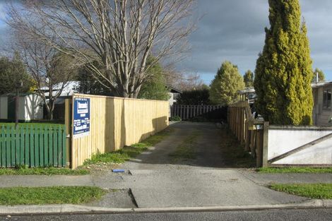 Photo of property in 9 Baillie Crescent, Carterton, 5713