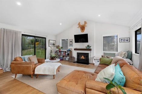 Photo of property in 13 Loach Road, Hawea Flat, Wanaka, 9382