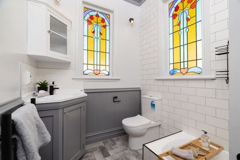 Photo of property in 16 Galloway Street, Mornington, Dunedin, 9011