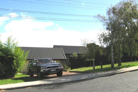 Photo of property in 84 Seaview Road, Castor Bay, Auckland, 0620