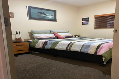 Photo of property in Stadium Garden Flats, 305/107 Thorndon Quay, Pipitea, Wellington, 6011