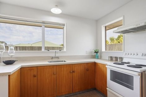 Photo of property in 3/303 Burwood Road, Burwood, Christchurch, 8083