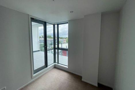 Photo of property in Bella Vista, 2d/84 Gunner Drive, Te Atatu Peninsula, Auckland, 0610