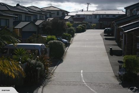 Photo of property in 35/22 Northcross Drive, Oteha, Auckland, 0632