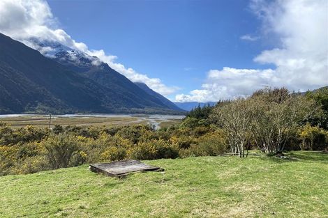 Photo of property in 4730 Otira Highway, Jacksons, Inchbonnie, 7875