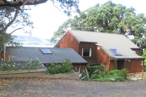 Photo of property in 1695 Wyuna Bay Road, Wyuna Bay, Coromandel, 3581