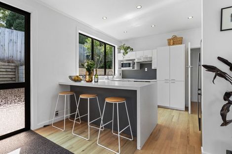 Photo of property in 41 Shandon Road, Vauxhall, Dunedin, 9013