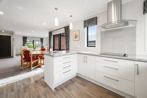 Photo of property in 27 Cambridge Street, Putaruru, 3411