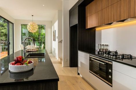 Photo of property in 21b Churchouse Road, Greenhithe, Auckland, 0632