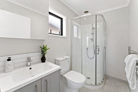 Photo of property in 71 Belmont Road, Pukekohe, 2120