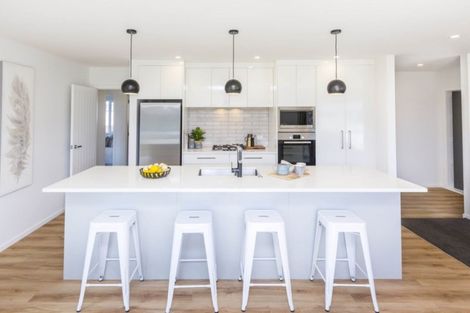 Photo of property in 4 Te Punga Road, Wallaceville, Upper Hutt, 5018