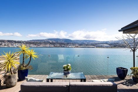 Photo of property in 33 Doon Street, Vauxhall, Dunedin, 9013