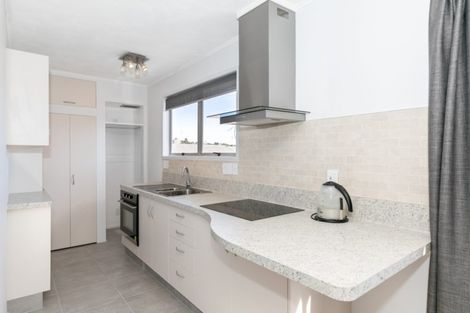 Photo of property in 12f Radnor Street, Hamilton Central, Hamilton, 3204